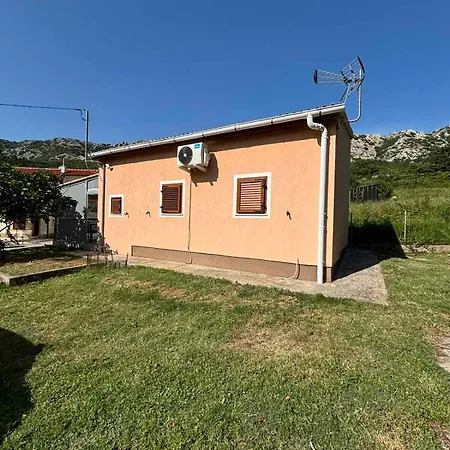 Holiday home Milmar Draga Bascanska
